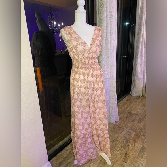 Lush Maxi Dress - Picture 4 of 15